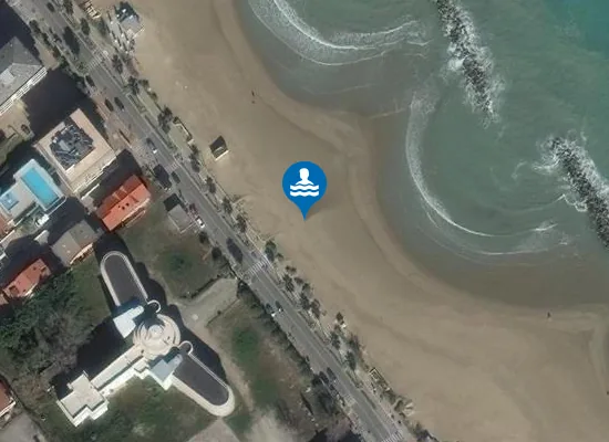 Satellite image of Spiaggia libera
