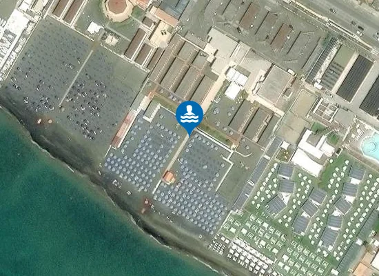 Satellite image of Stabilimento Balneare Le Palme