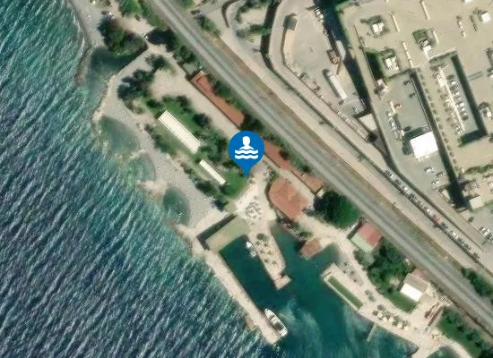 Satellite image of Porto Bolaro Small Harbour