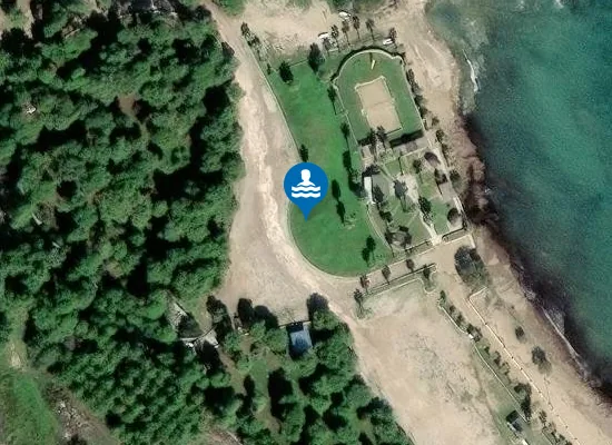 Satellite image of Stabilimento Balneare Molo 13 - Area sosta Camper