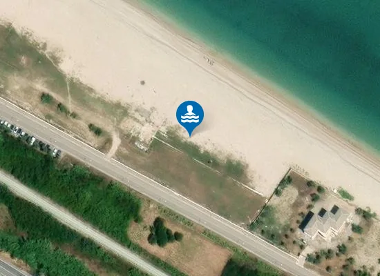 Satellite image of Onda Beach Club