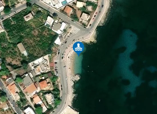 Satellite image of Spiaggia dell'Olivella