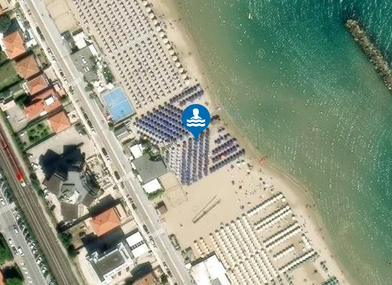Satellite image of Golden Beach