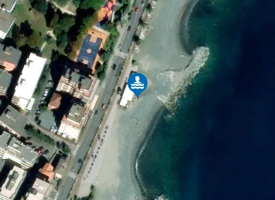Satellite image of Il Chiosco 18