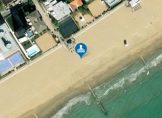 Satellite image of Spiaggia libera