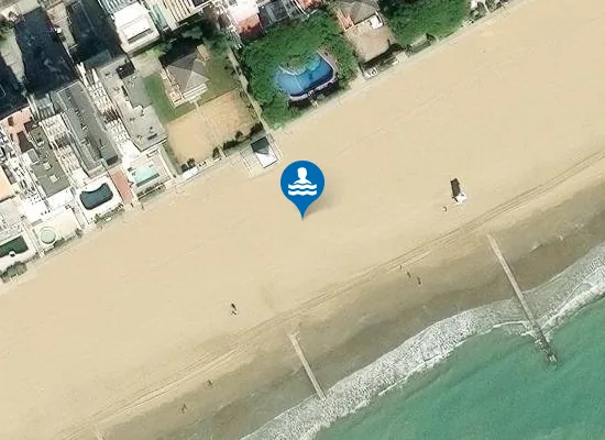 Satellite image of Spiaggia libera