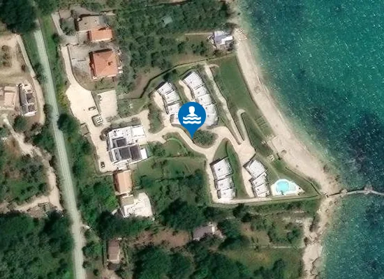 Satellite image of Baia Delphis