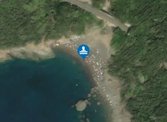 Satellite image of Cala del Leone