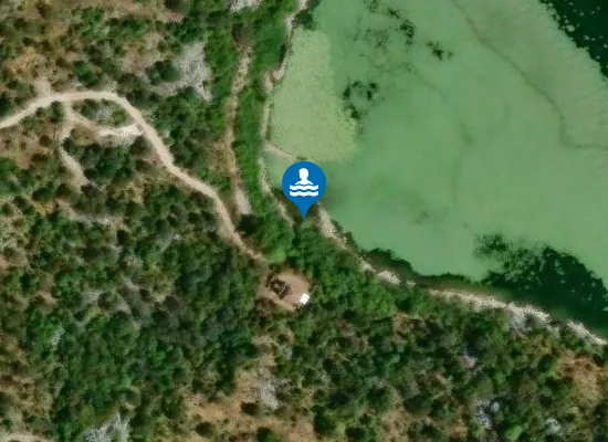 Satellite image of Vani Fikut
