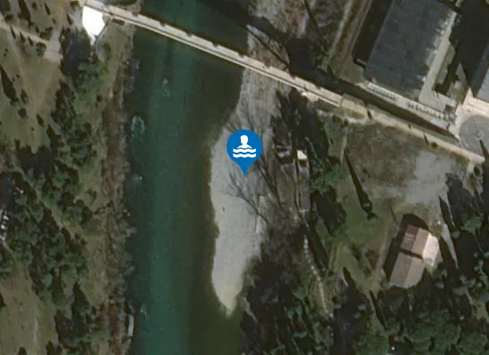 Satellite image of Plaža Labud