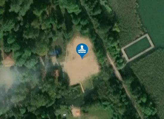 Satellite image of Plaża miejska w Dąbrównie