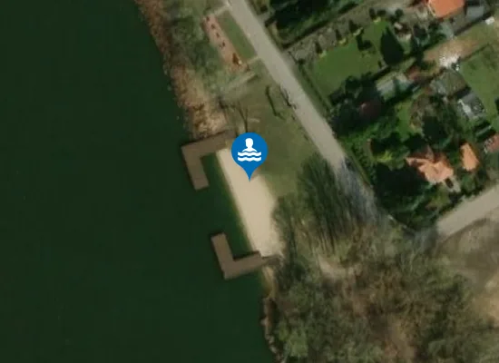 Satellite image of Dzikus