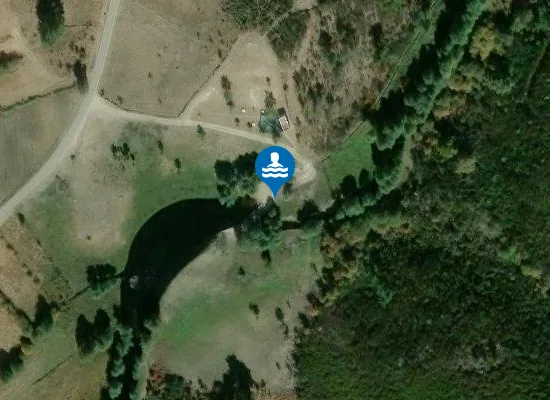 Satellite image of Praia Fluvial do Varosa
