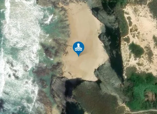 Satellite image of Praia da Pedra da Bica