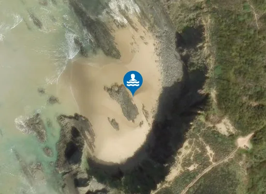Satellite image of Praia do Alvorião