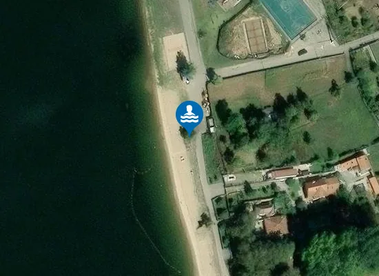 Satellite image of Praia de Melres