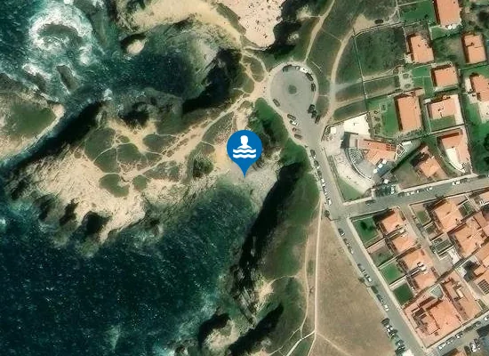 Satellite image of Praia Pequena