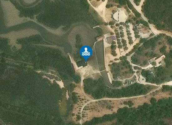 Satellite image of Praia Fluvial