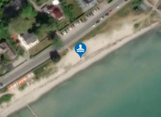 Satellite image of BADEBRO UD FOR STRANDVEJEN 220