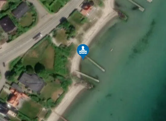 Satellite image of OFF. STRAND VED STRANDVEJEN 384, BADEBRO
