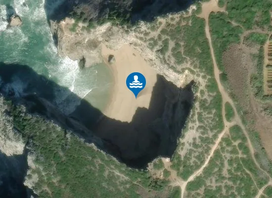 Satellite image of Praia do Caneiro