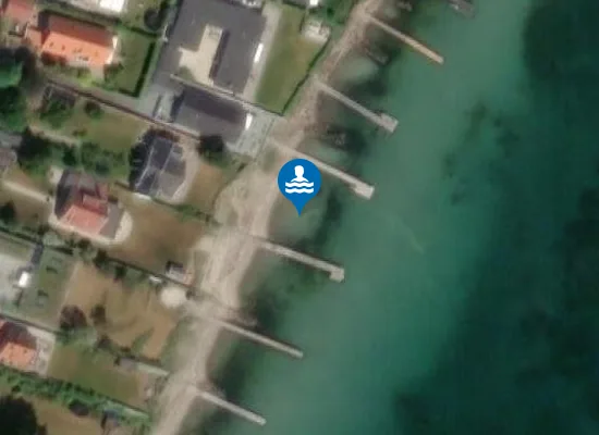 Satellite image of OFFENTLIG STRAND VED LOKALTEATRET