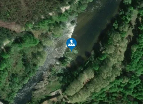 Satellite image of Praia Fluvial
