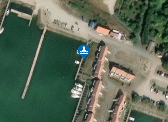 Satellite image of KLINTHOLM VEST