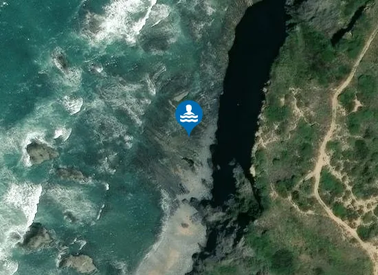 Satellite image of Praia da Carreagem