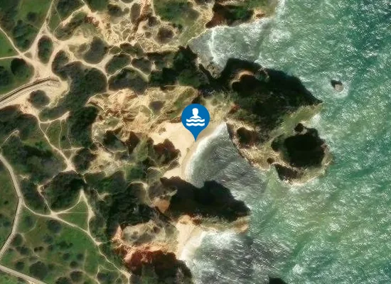 Satellite image of Praia dos Pinheiros