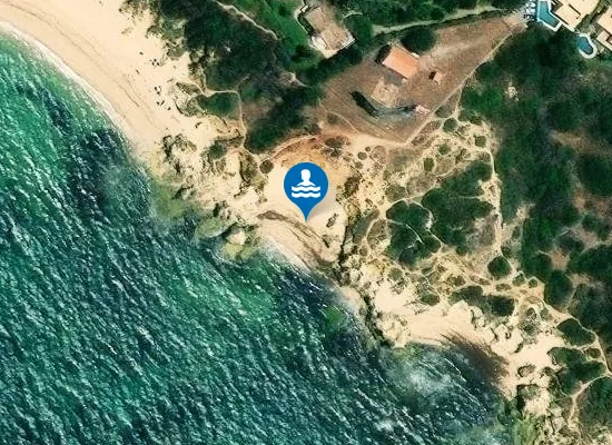 Satellite image of Praia dos Bés
