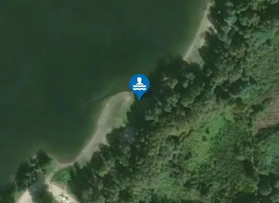 Satellite image of Praia Fluvial da Ribeira e Meregeiro