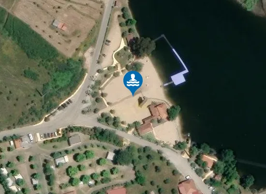Satellite image of Praia Fluvial de Ortiga