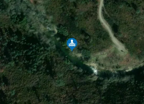 Satellite image of Praia Fluvial do Poço das Caldeiras