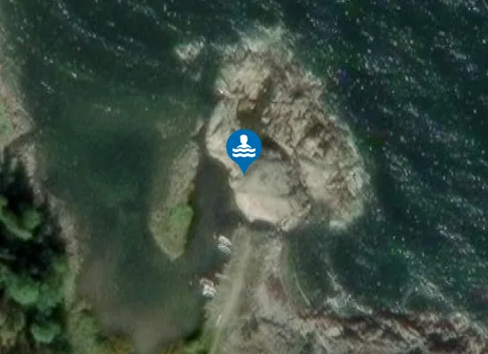 Satellite image of Hedersviken