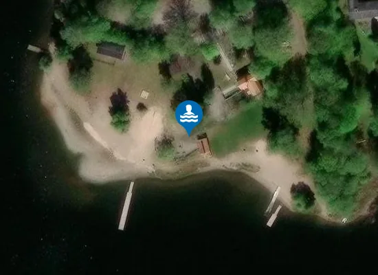 Satellite image of Kumlabadet