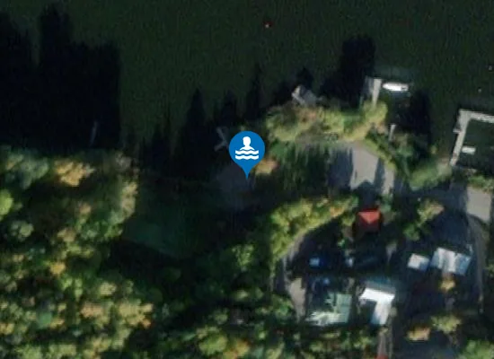 Satellite image of Roxnäs badplats