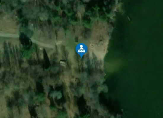 Satellite image of Adelsö badplats