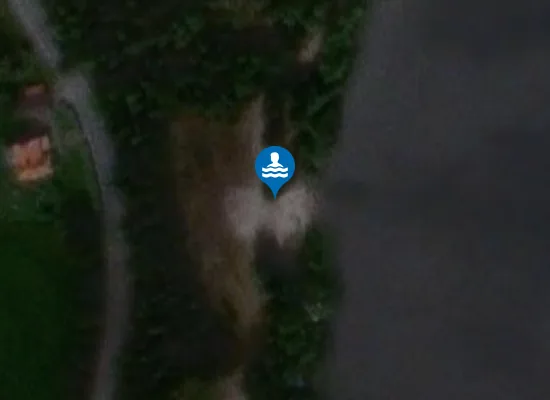 Satellite image of Hedkarlssjönbadet