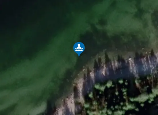 Satellite image of Rödskateviken