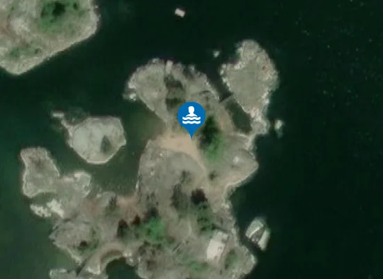 Satellite image of Badholmarna