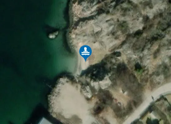 Satellite image of Skomakarviken