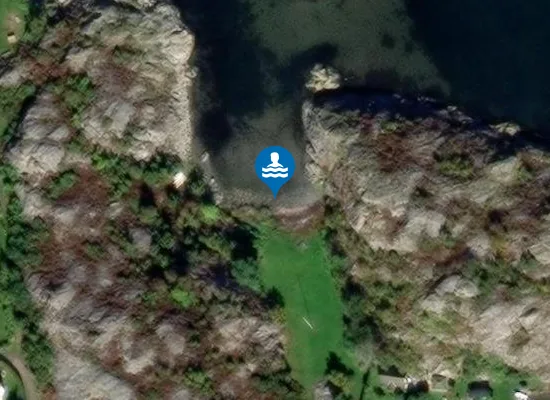 Satellite image of Gröna vik badplats