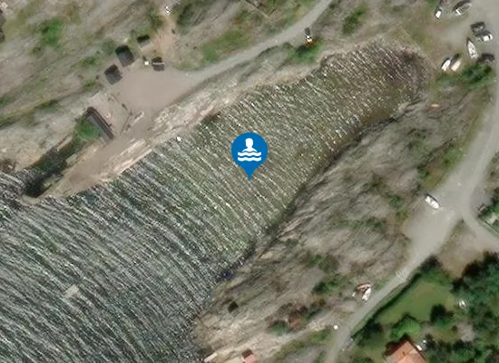 Satellite image of Badviken Hällsvik