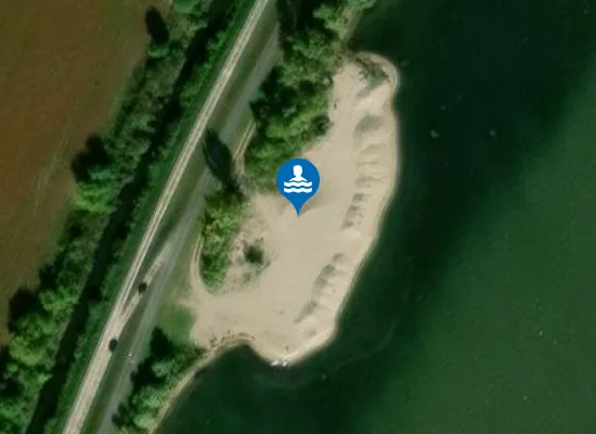 Satellite image of Štrková pláž