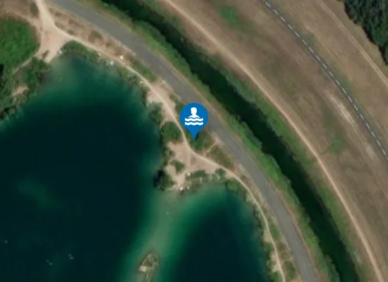Satellite image of Nudistická pláž Rusovce
