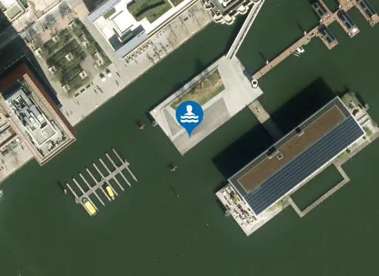Satellite image of Rijnhaven zwemgebied