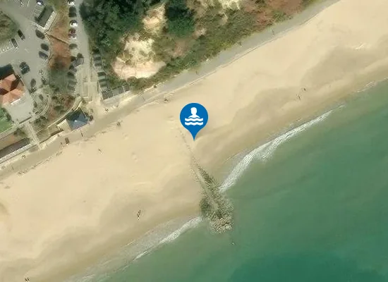 Satellite image of Branksome Dene Chine Beach
