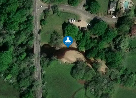Satellite image of Brockenhurst Beach