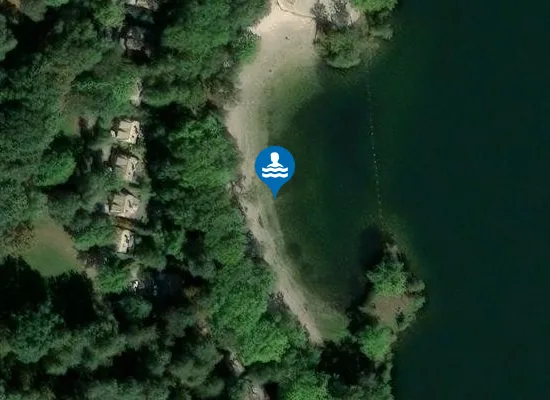 Satellite image of LANAKEN SONNEVIJVERS (GROTE VIJVER)